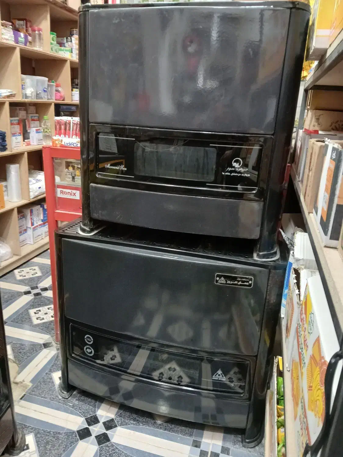 تعداد ۳ عدد بخاری فروشی کاملا سالم|بخاری، هیتر، شومینه|کبودرآهنگ, |دیوار