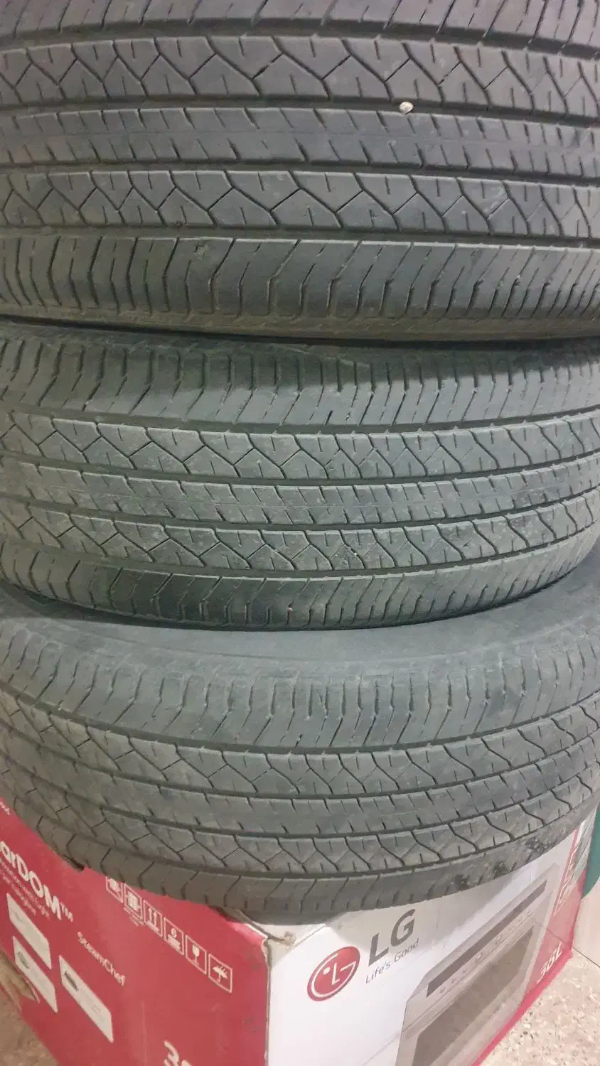 لاستیک  Dunlop تاریخ 2020|قطعات یدکی و لوازم جانبی|شیراز, شهرک گلستان شمالی|دیوار