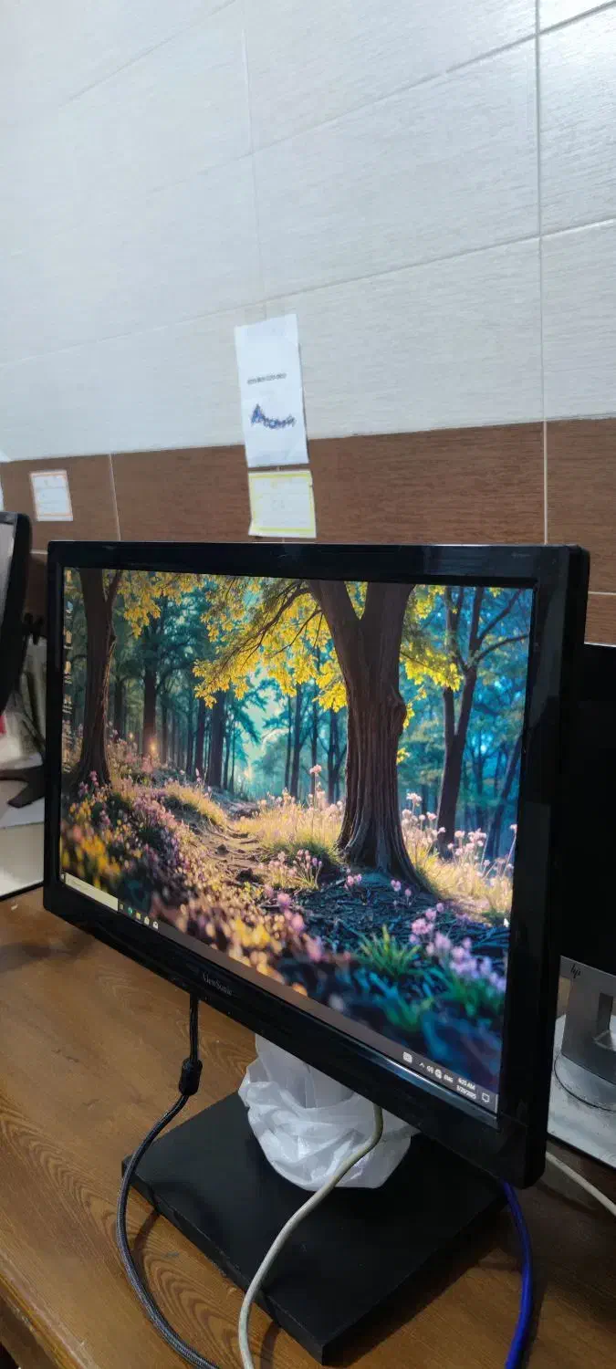 hp سری Z مخصوص طراحی ۲۴.۸ اینچ|قطعات و لوازم جانبی رایانه|قم, زنبیل آباد|دیوار