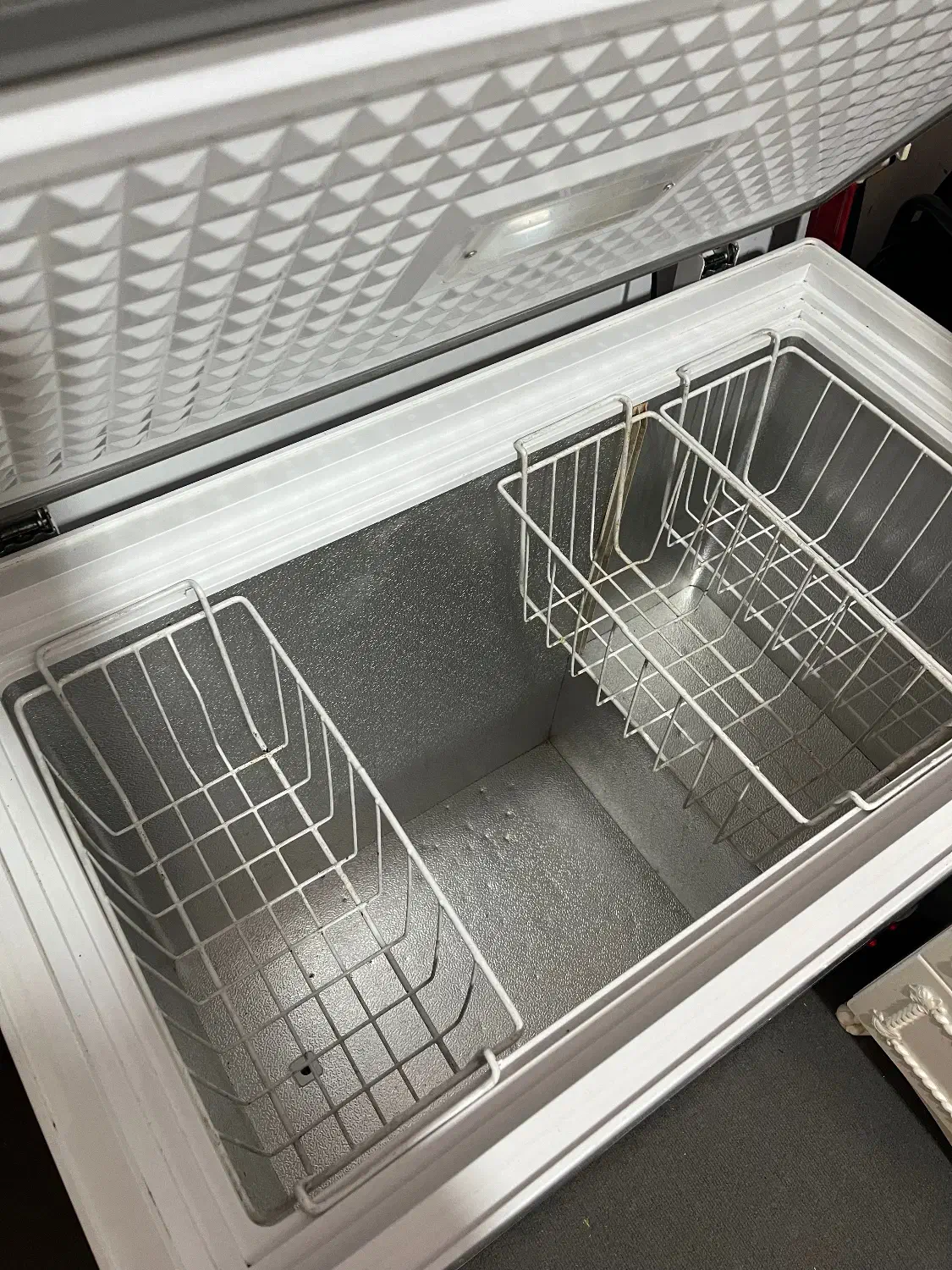 فریزر صندوقی برفاب ۲۲۰ لیتر|یخچال و فریزر|رشت, علی آباد|دیوار