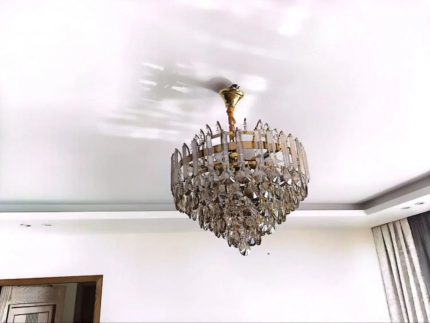 لوستر شیک در حد آاک|لوستر و چراغ آویز|اصفهان, ملک|دیوار