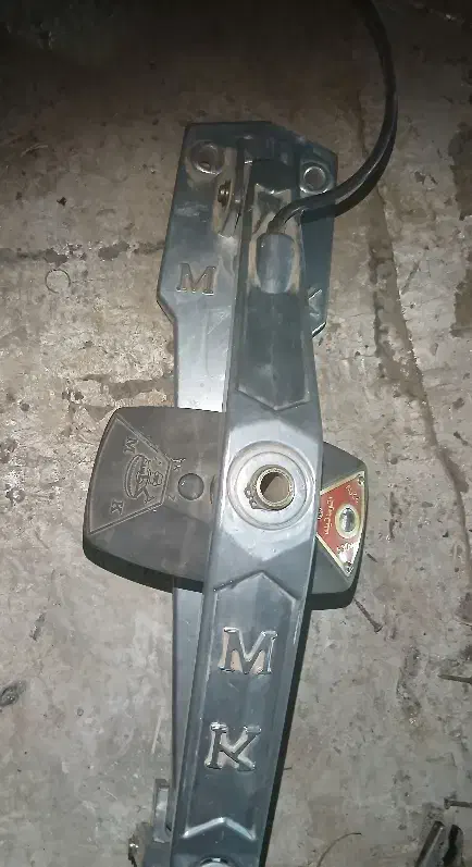 اتو پنچرگیری گیری موتور|قطعات یدکی و لوازم جانبی|شریفآباد, |دیوار