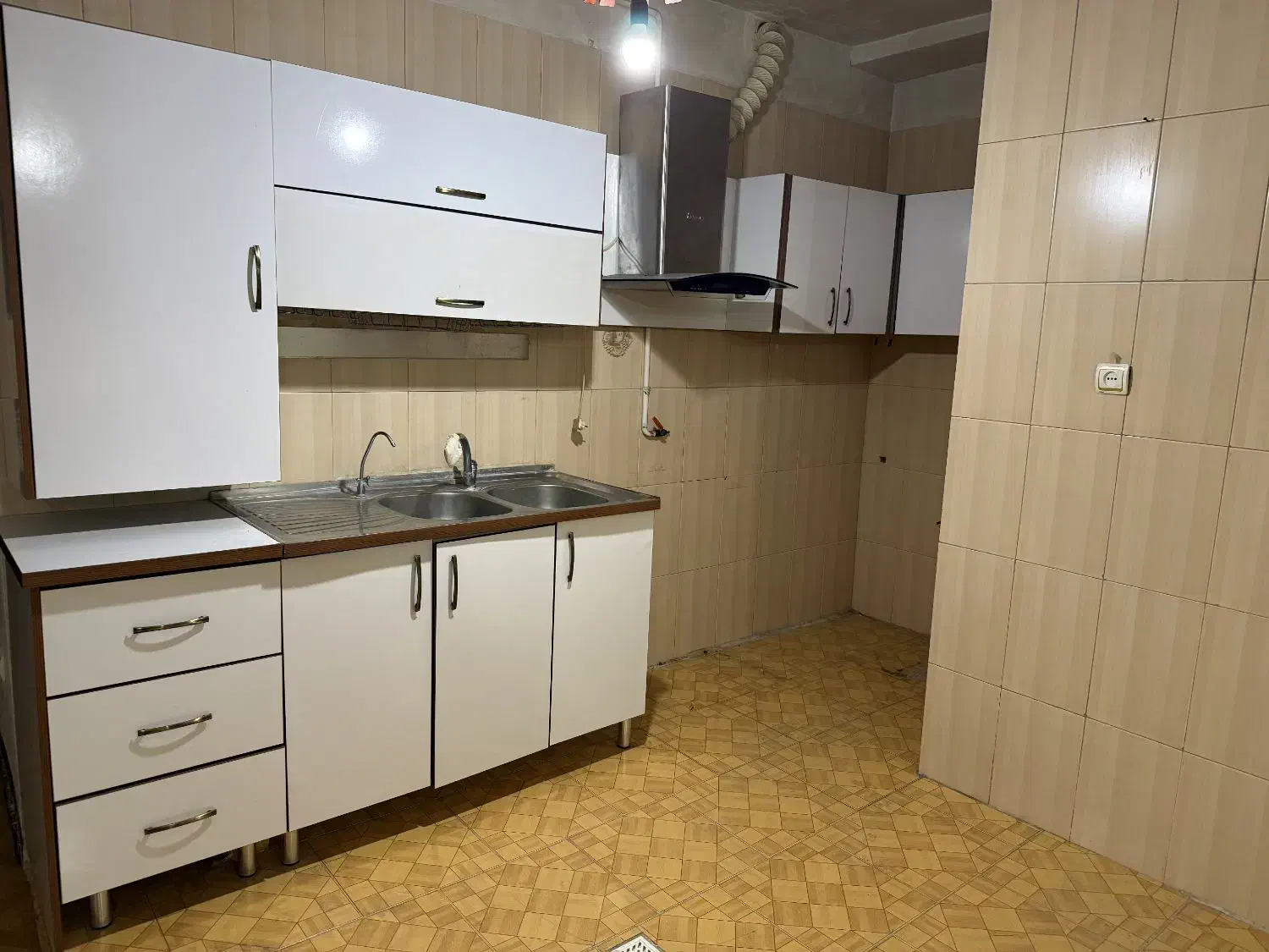 اجاره خانه ۷۶ متر|اجارهٔ آپارتمان|محمدشهر, همایون ویلا|دیوار