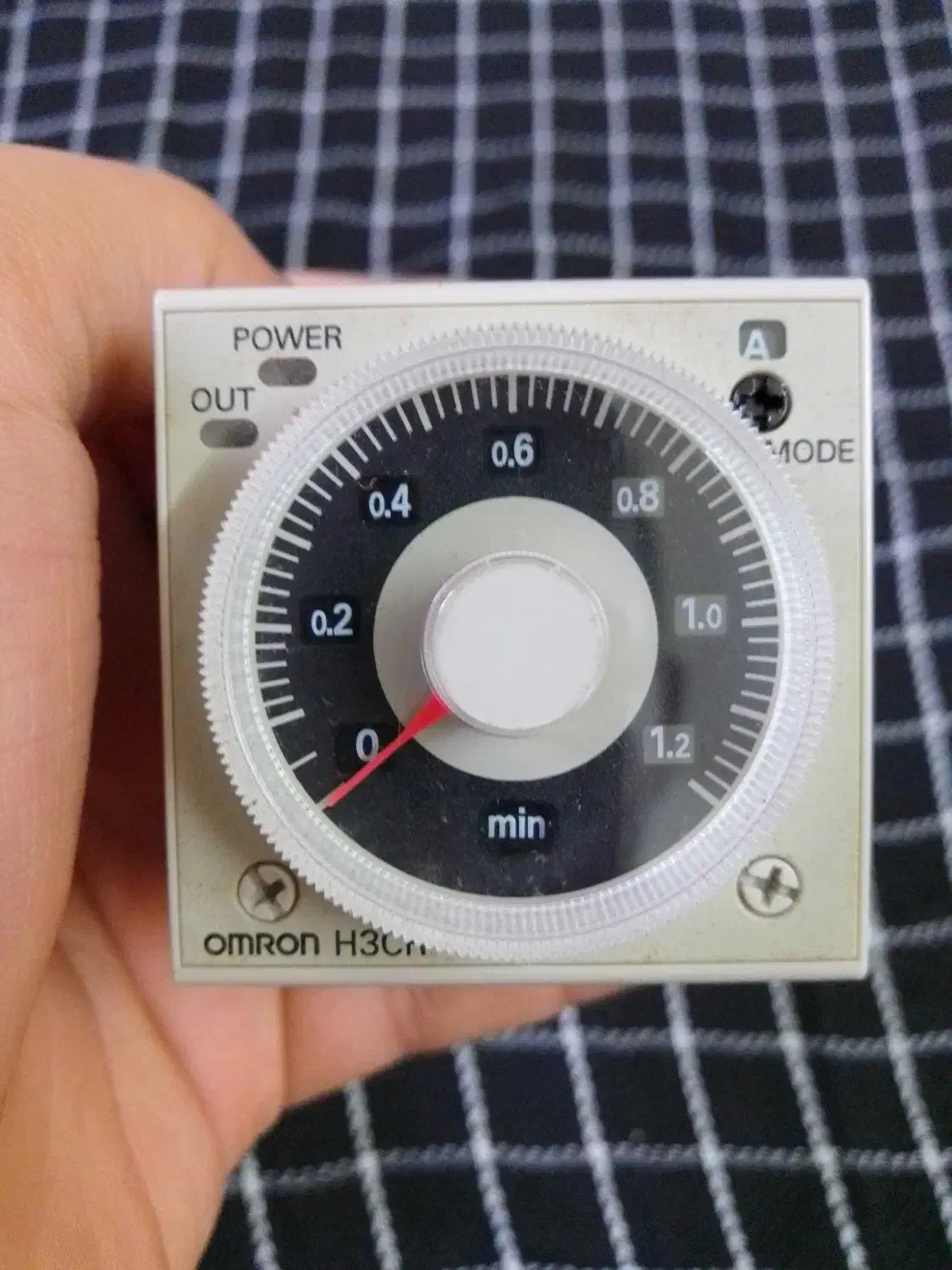 یک عدد تایمر 8پایه مدل omron اصلی|ابزارآلات|لاهیجان, طالقانی|دیوار