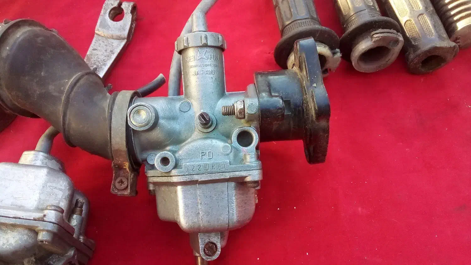 قطعات موتور سیکلت هوندا استوک  سالم|قطعات یدکی و لوازم جانبی|ساری, |دیوار