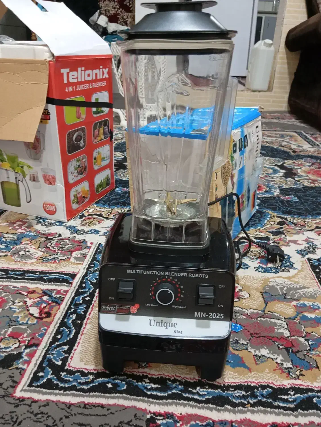 مخلوط کن بسیار قوی|خردکن، آسیاب، غذاساز|کوهبنان, |دیوار