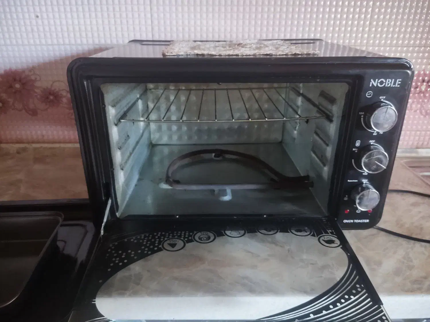 توستر بزرگ و سالم|اجاق گاز و لوازم برقی پخت‌وپز|بروجرد, |دیوار