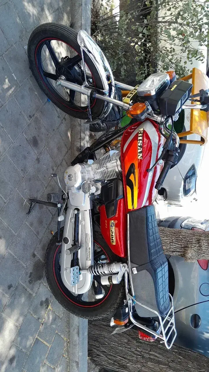 موتور 200 مدل 1402|موتورسیکلت|مشهد, انقلاب|دیوار