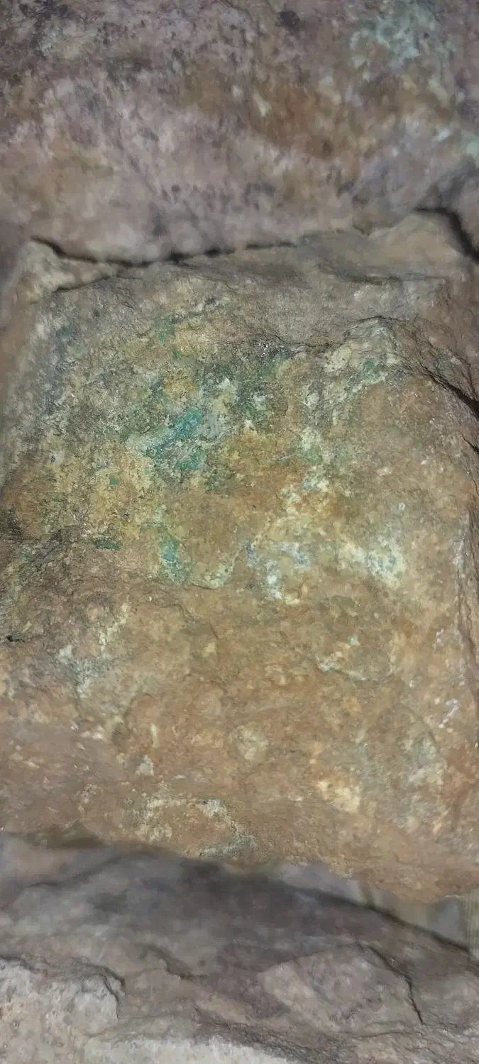 سنگ خام فیروزه نیشابور|جواهرات|مه ولات, |دیوار