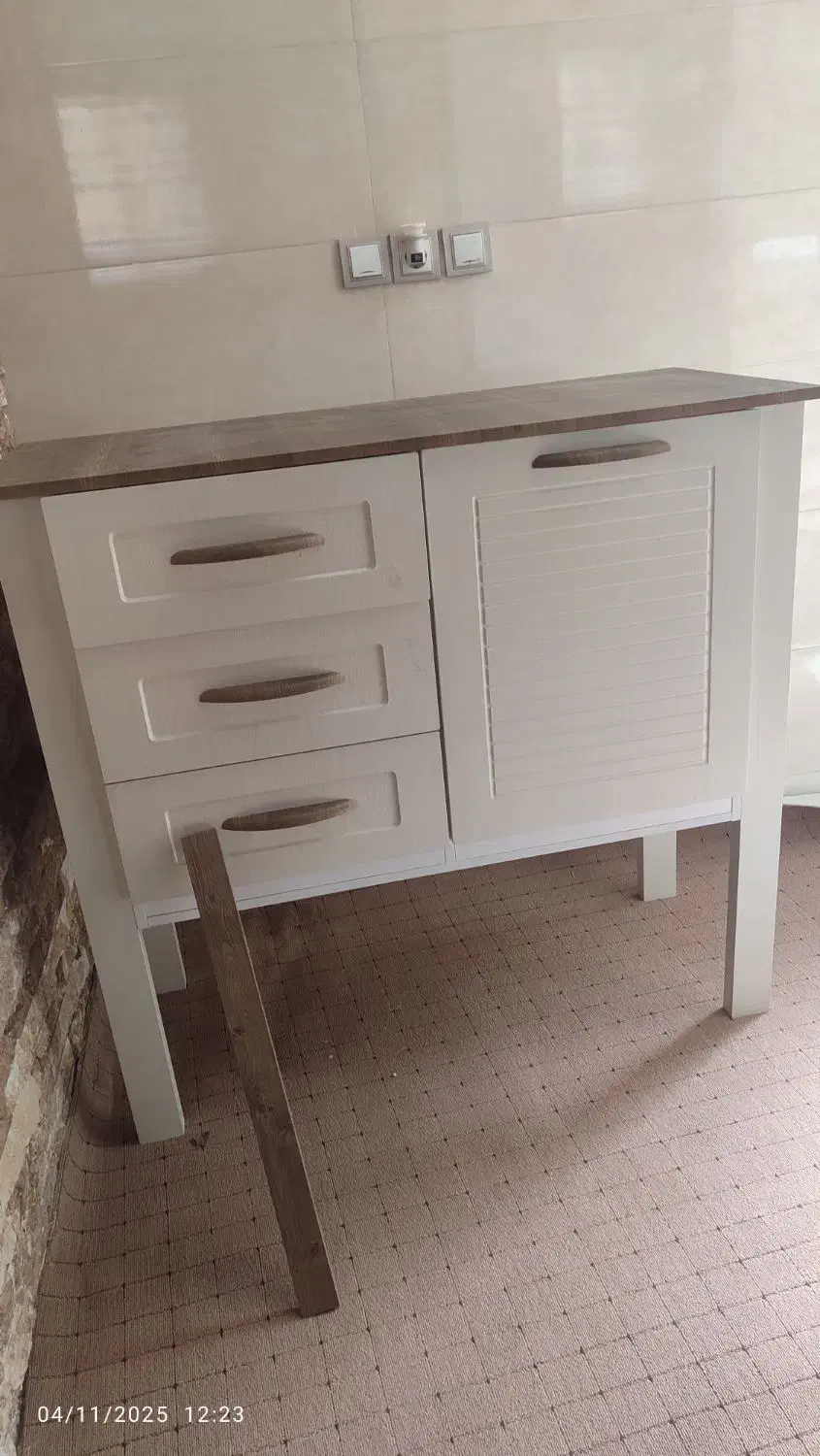 فروش فوری با تخفیف ویژه|تخت و سرویس خواب|کوار, |دیوار