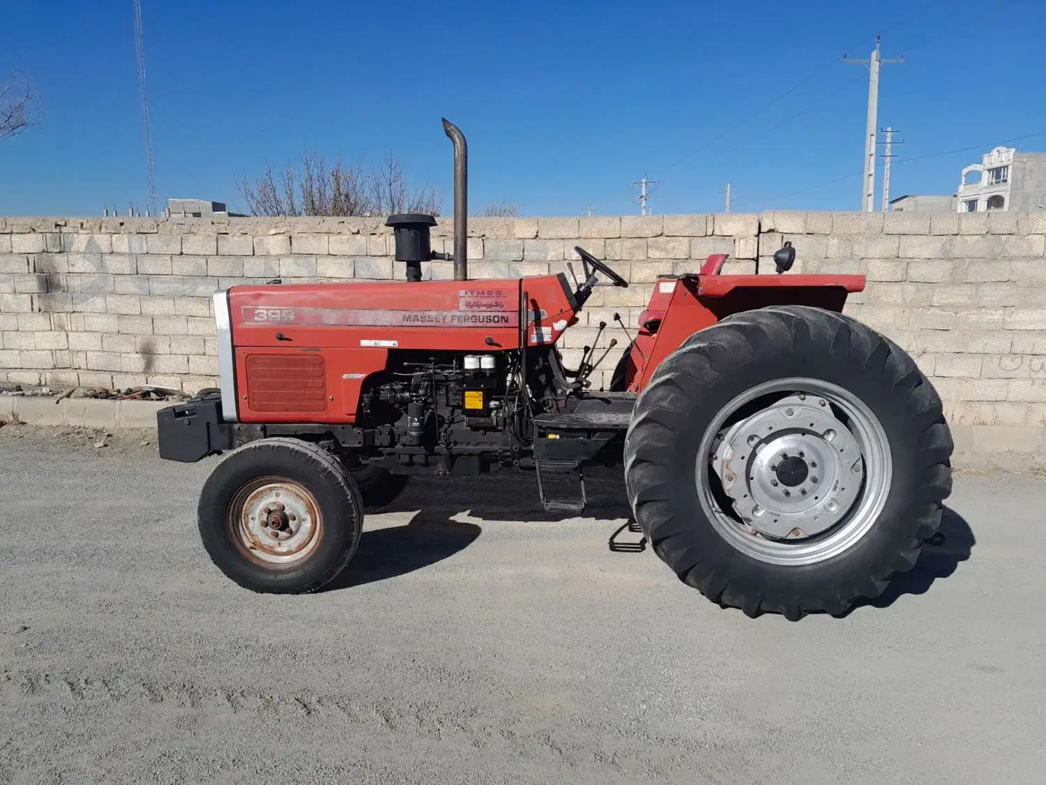 تراکتور فرگوسن شش تک درحد صفر  اصلی انگلسی|خودرو سنگین|قروه, |دیوار