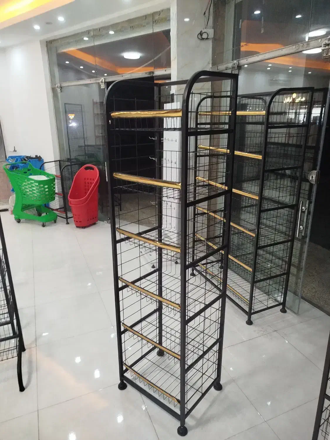 شلف توری وقفسه|کتابخانه، شلف، قفسههای دیواری|تبریز, |دیوار