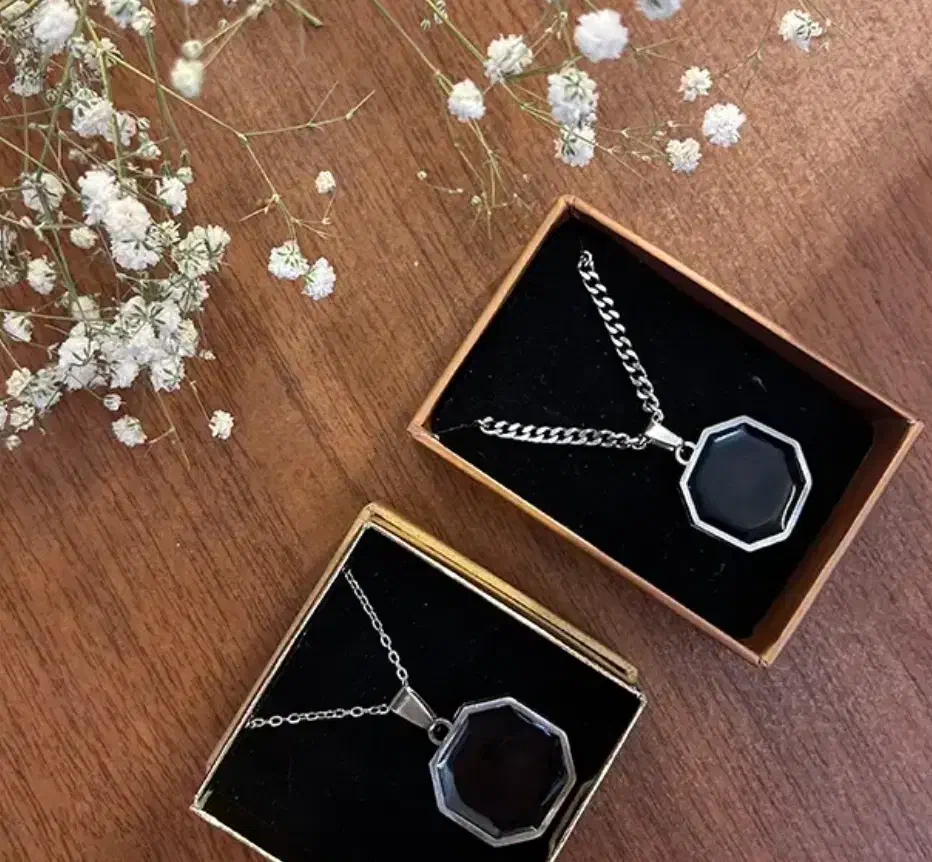 پک رزینی ولنتاین با گل رز ربانی ماندگار|بدلیجات|قرچک, مهدیه|دیوار