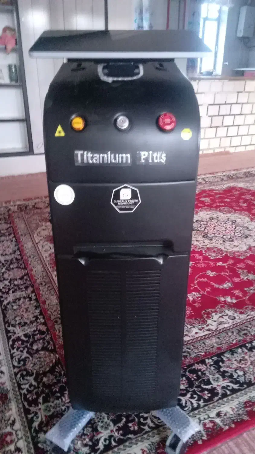 دستگاه لیزر تیتانیوم پلاس|آرایشی، بهداشتی، درمانی|کرمانشاه, |دیوار