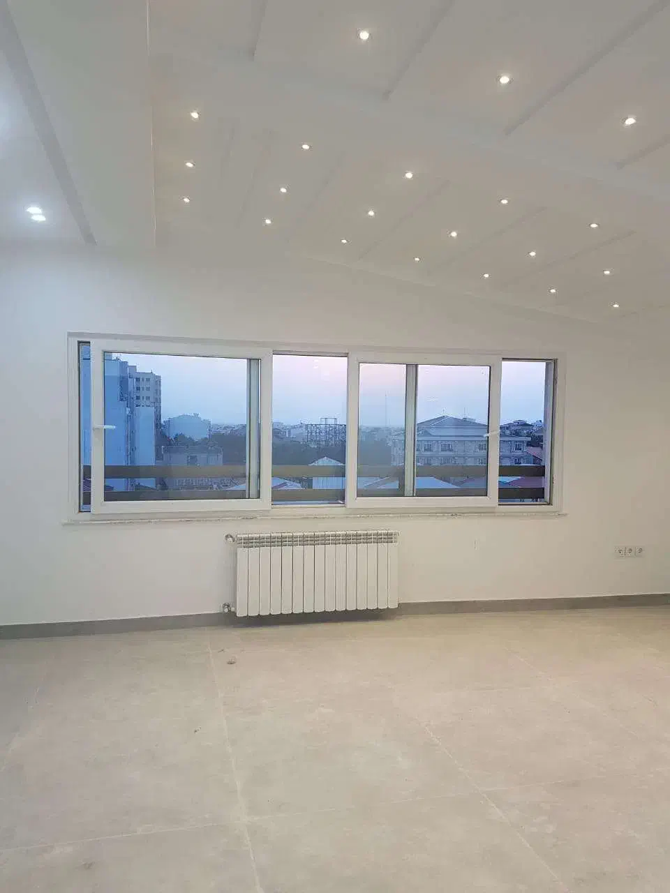 دفتر کار پارکینگ دار در لوکیشن حرفه ای|اجارهٔ دفتر کار، اتاق اداری، مطب|رشت, گلسار|دیوار