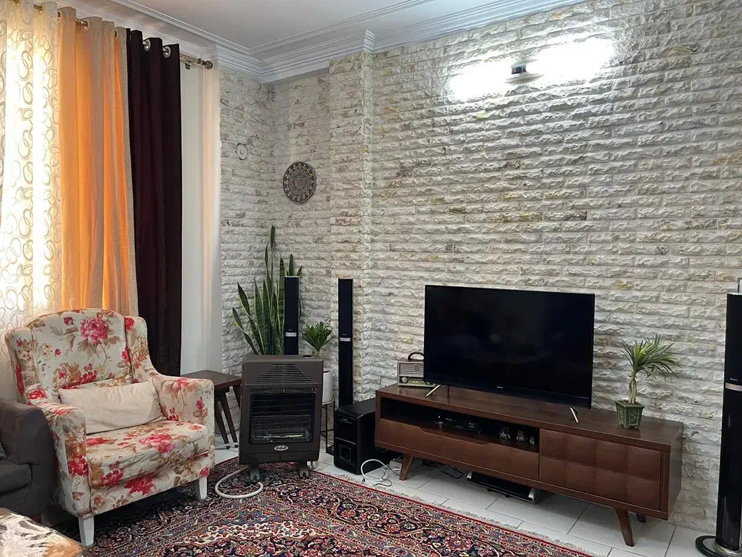 آپارتمان ۵۶ متری با آسانسور ( سرخی)|فروش آپارتمان|تهران, آهنگ|دیوار