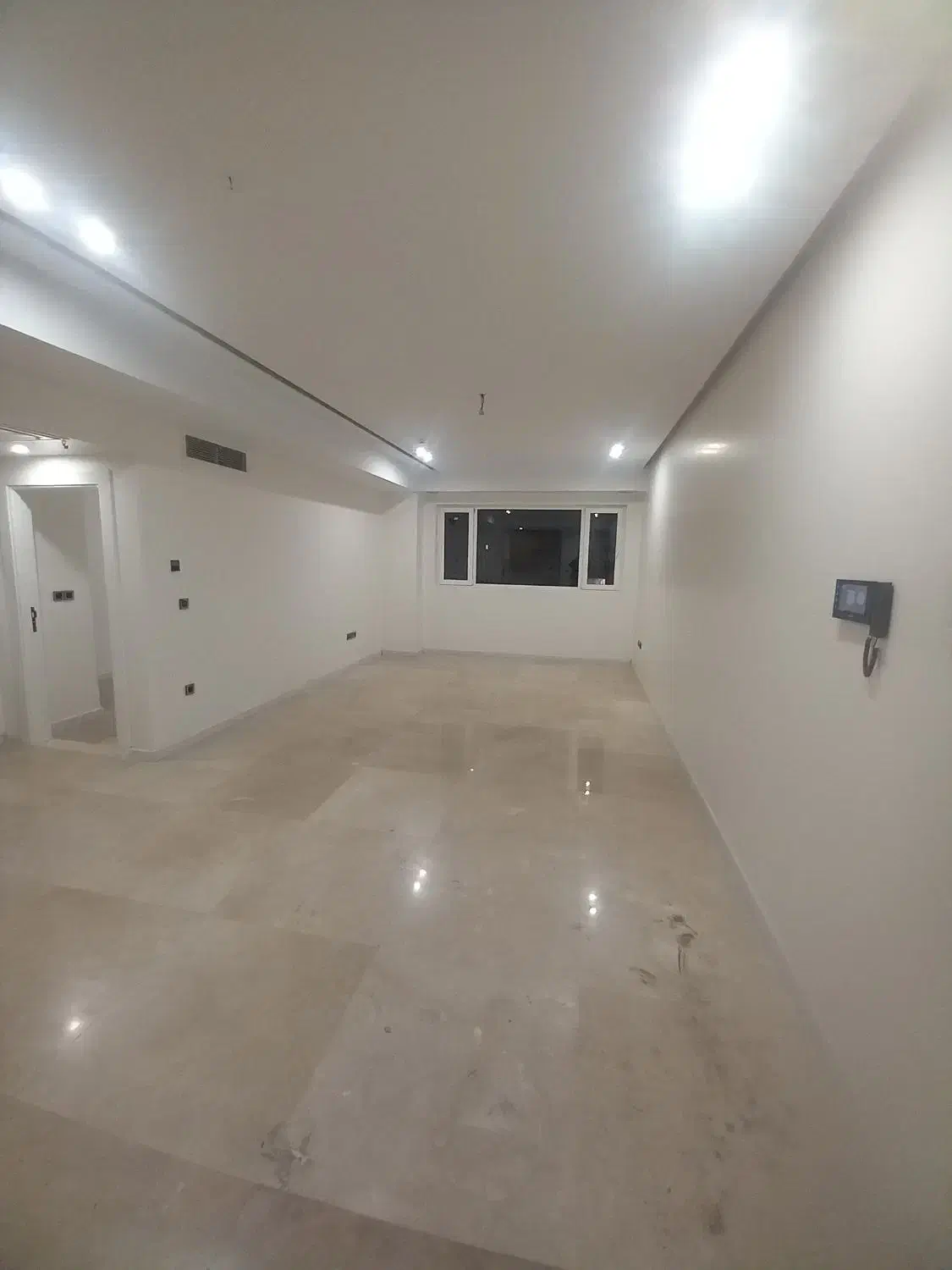 صادقیه (فلکه اول) ۹۰ متر / نوساز کلیدنخورده|اجارهٔ آپارتمان|تهران, صادقیه|دیوار