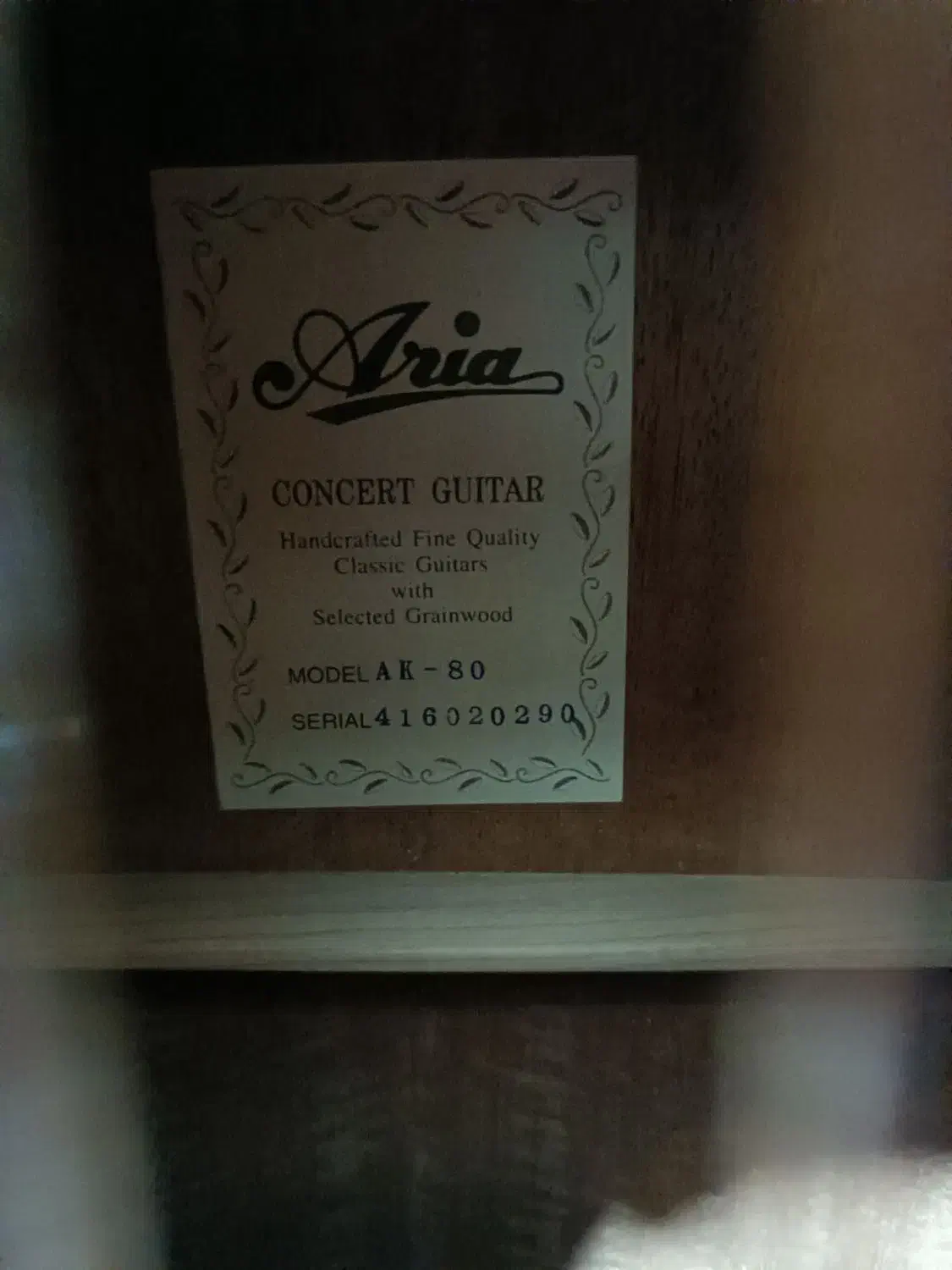 گیتار aria ak80 درحد|گیتار، بیس، امپلیفایر|شیراز, میانرود|دیوار