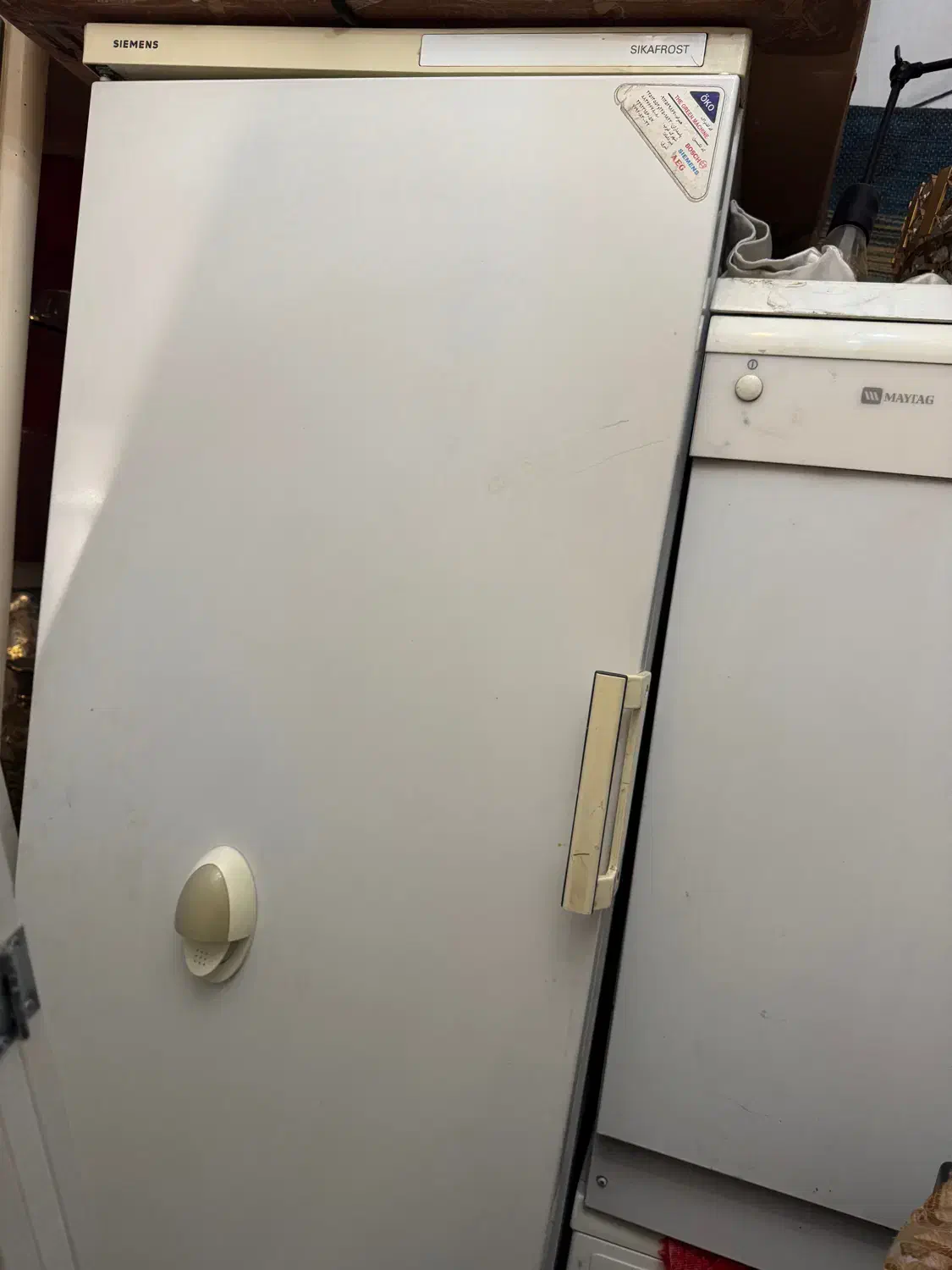 یخچال تک Siemens سالم و تمیز (.۹.۵۰۰میلیون تومان)|یخچال و فریزر|کرج, گلشهر|دیوار