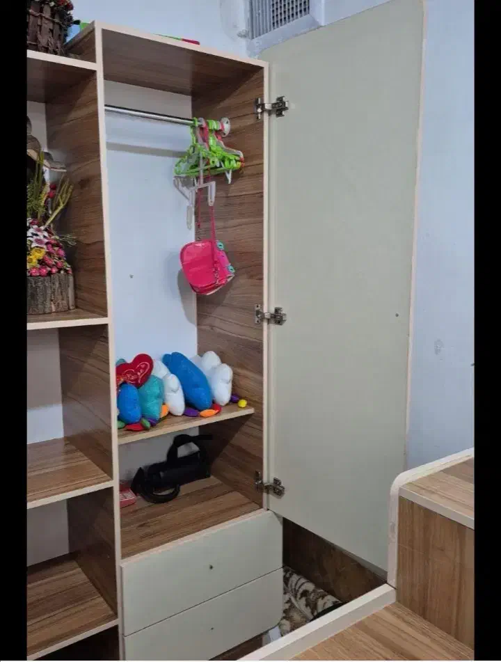 سرویس خواب|اسباب و اثاث بچه|صدرا-فارس, فاز ۲|دیوار