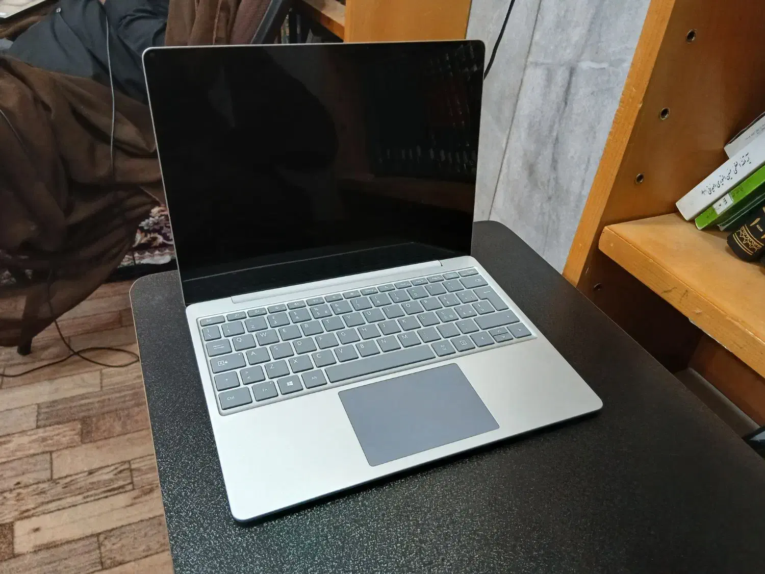 سرفیس لپتاپ GO|رایانه همراه|قم, عمار یاسر|دیوار