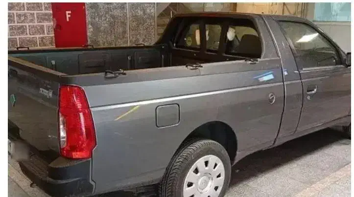 آریسان خاکستری 1404|خودرو سواری و وانت|قم, باسکول|دیوار