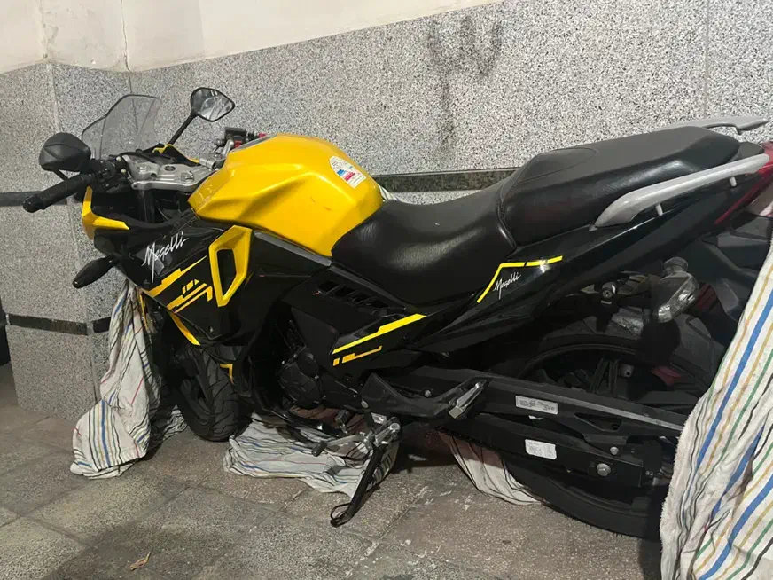 مگلی ۲۰۰ در حد صفر|موتورسیکلت|اندیشه, شهرک المهدی|دیوار