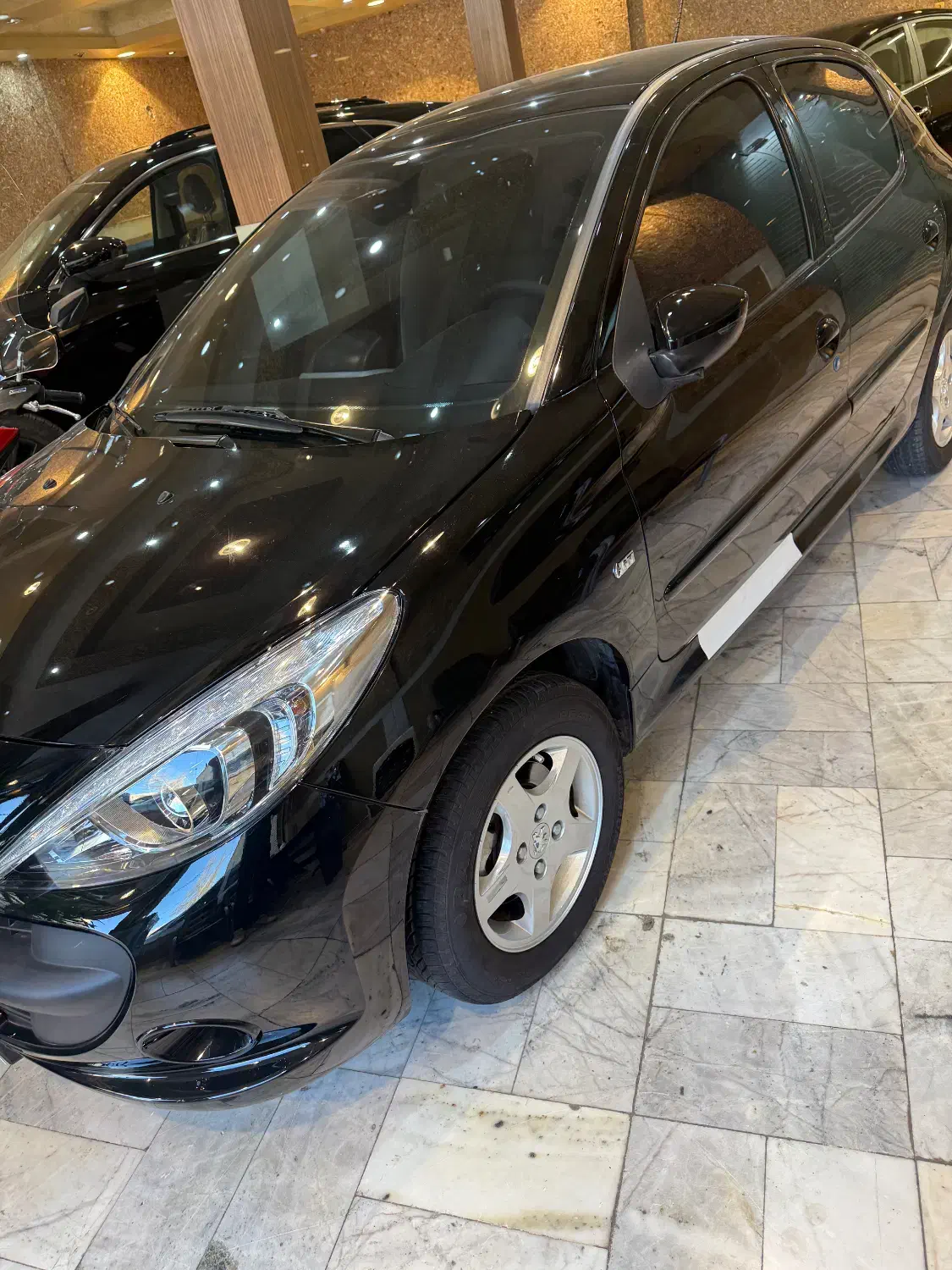 ۲۰۷اتوماتیک مشکی پانا ارتقا موتور جدید|خودرو سواری و وانت|اصفهان, فرح آباد|دیوار