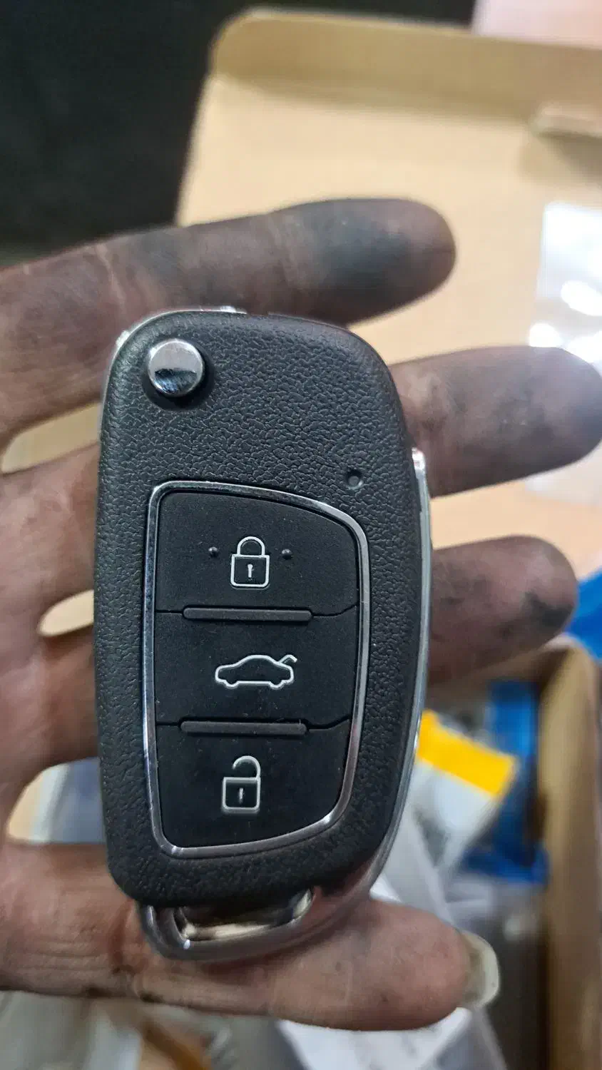 قفل وکلیدسازی سیارشبانه روزی|خدمات پیشه و مهارت|رشت, تازه آباد|دیوار