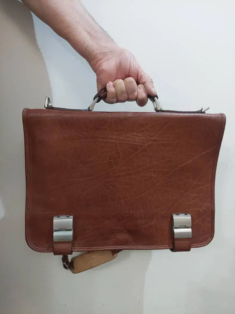 تعدادی کیف اداری تمام چرم نو|کیف، کفش، کمربند|تهران, المهدی|دیوار