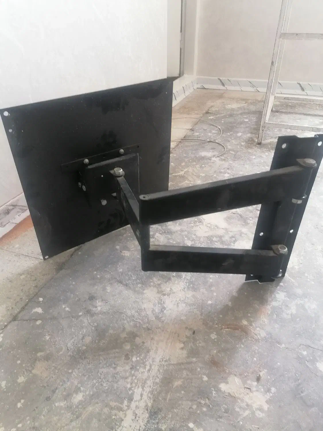 براکت تاشو|تلویزیون و پروژکتور|همدان, |دیوار