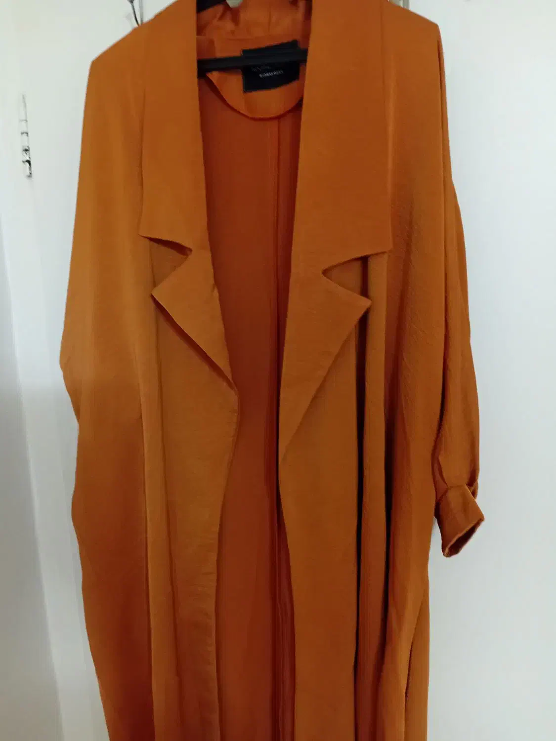 مانتو مجلسی|لباس|اندیشه, اندیشه فاز ۳|دیوار