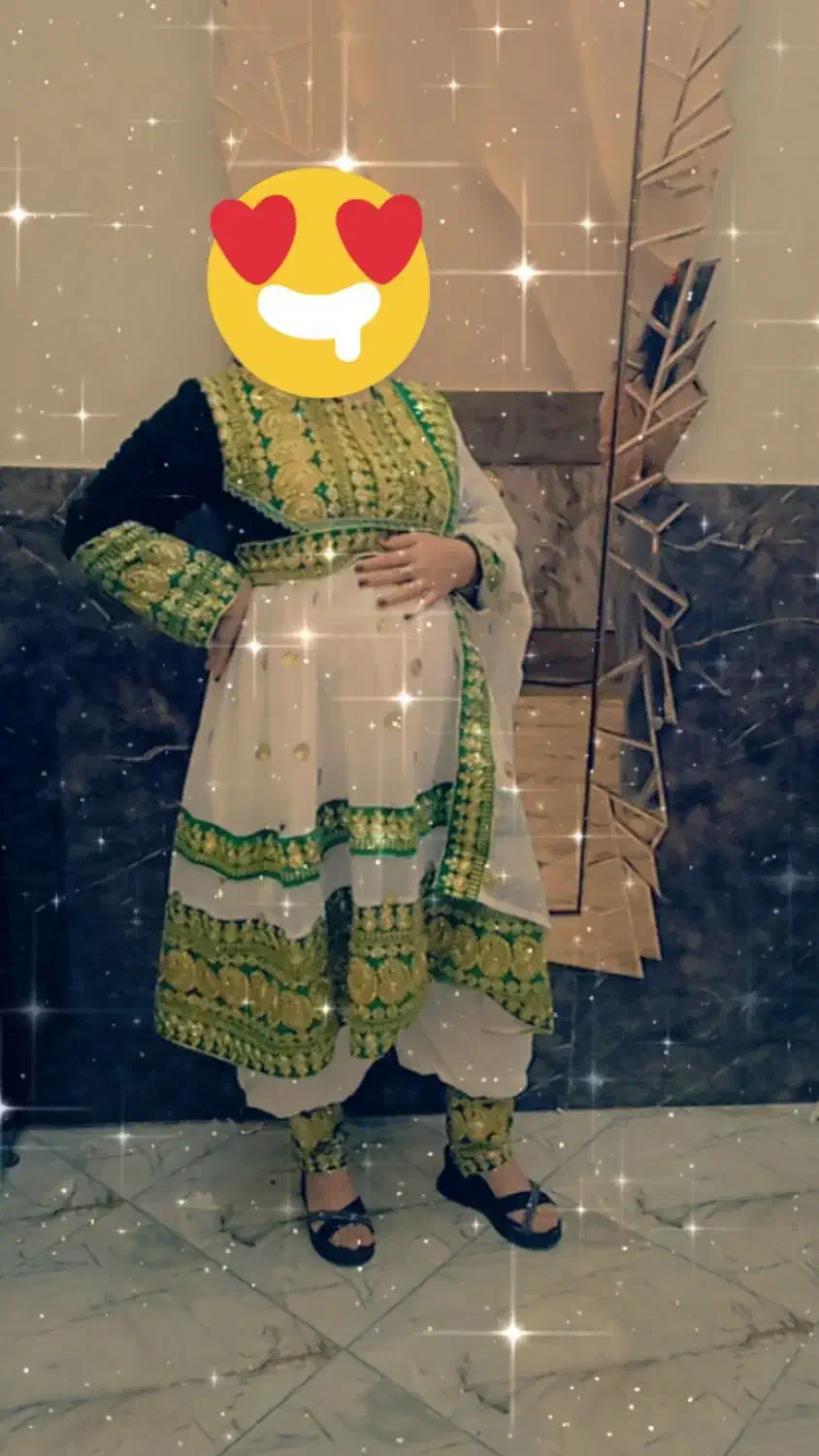 لباس مجلسی|لباس|مشهد, شهید علی محمدی|دیوار