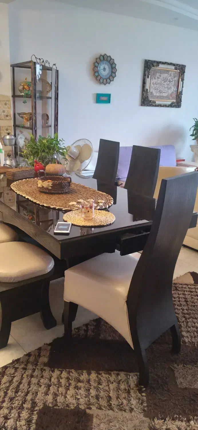 میز نهار خوری|میز و صندلی غذاخوری|رشت, معلم|دیوار