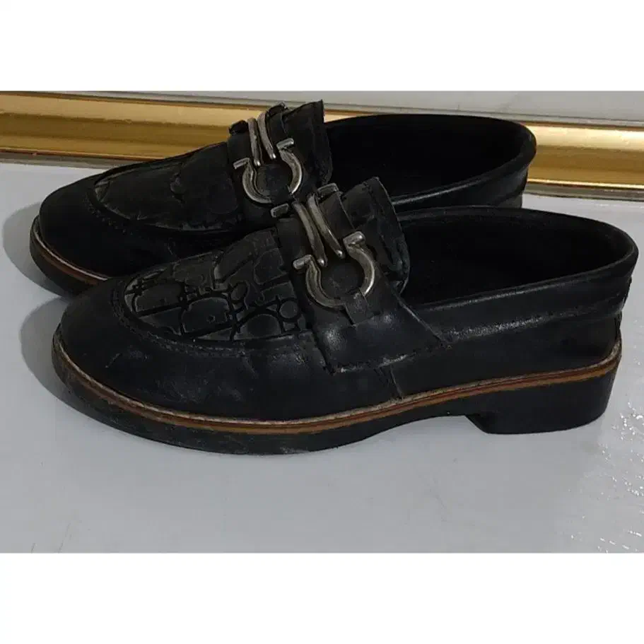 کفش پسرانه|کیف، کفش، کمربند|زابل, |دیوار