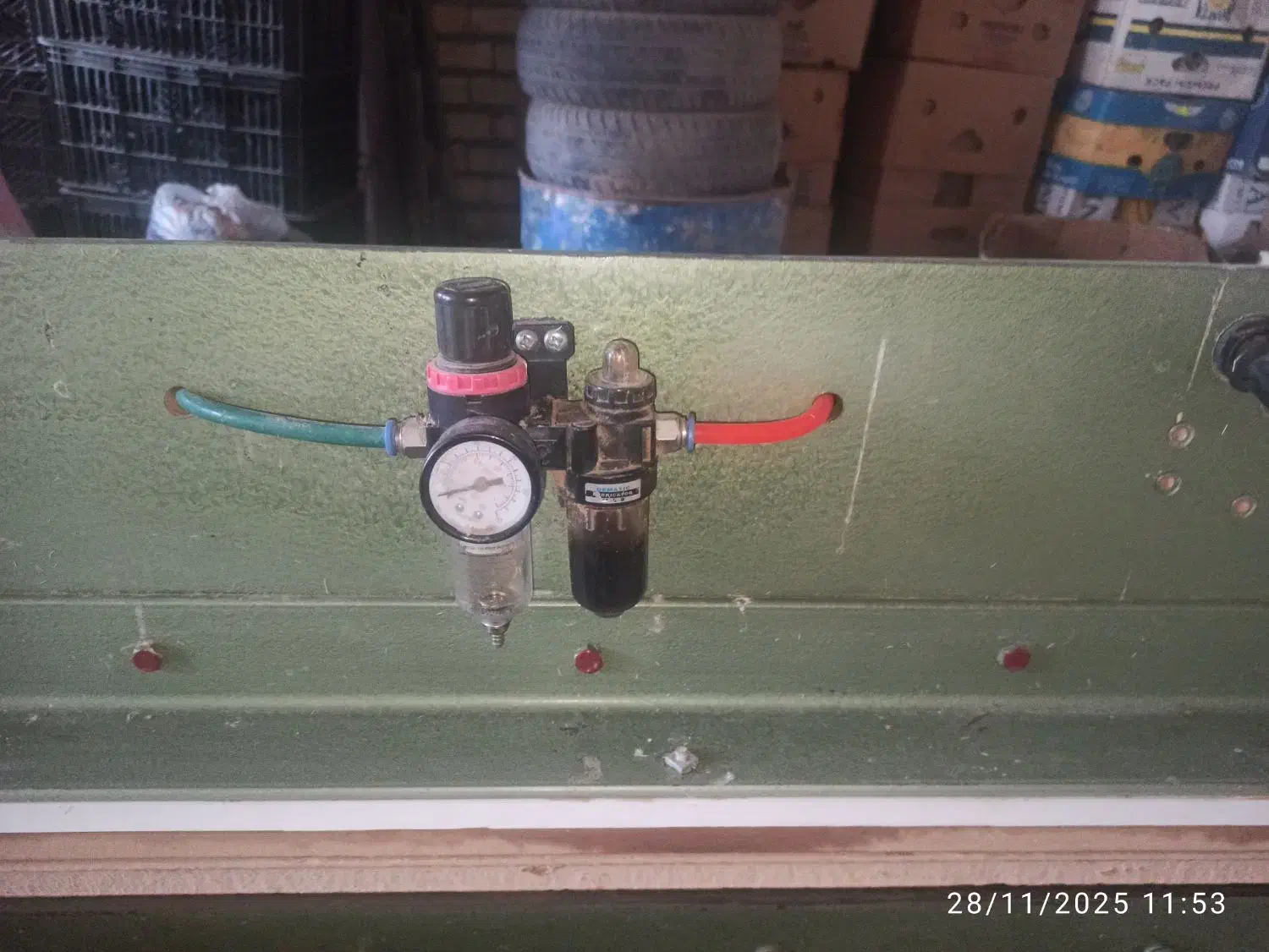 درزکن|ماشین‌آلات صنعتی|فلاورجان, |دیوار