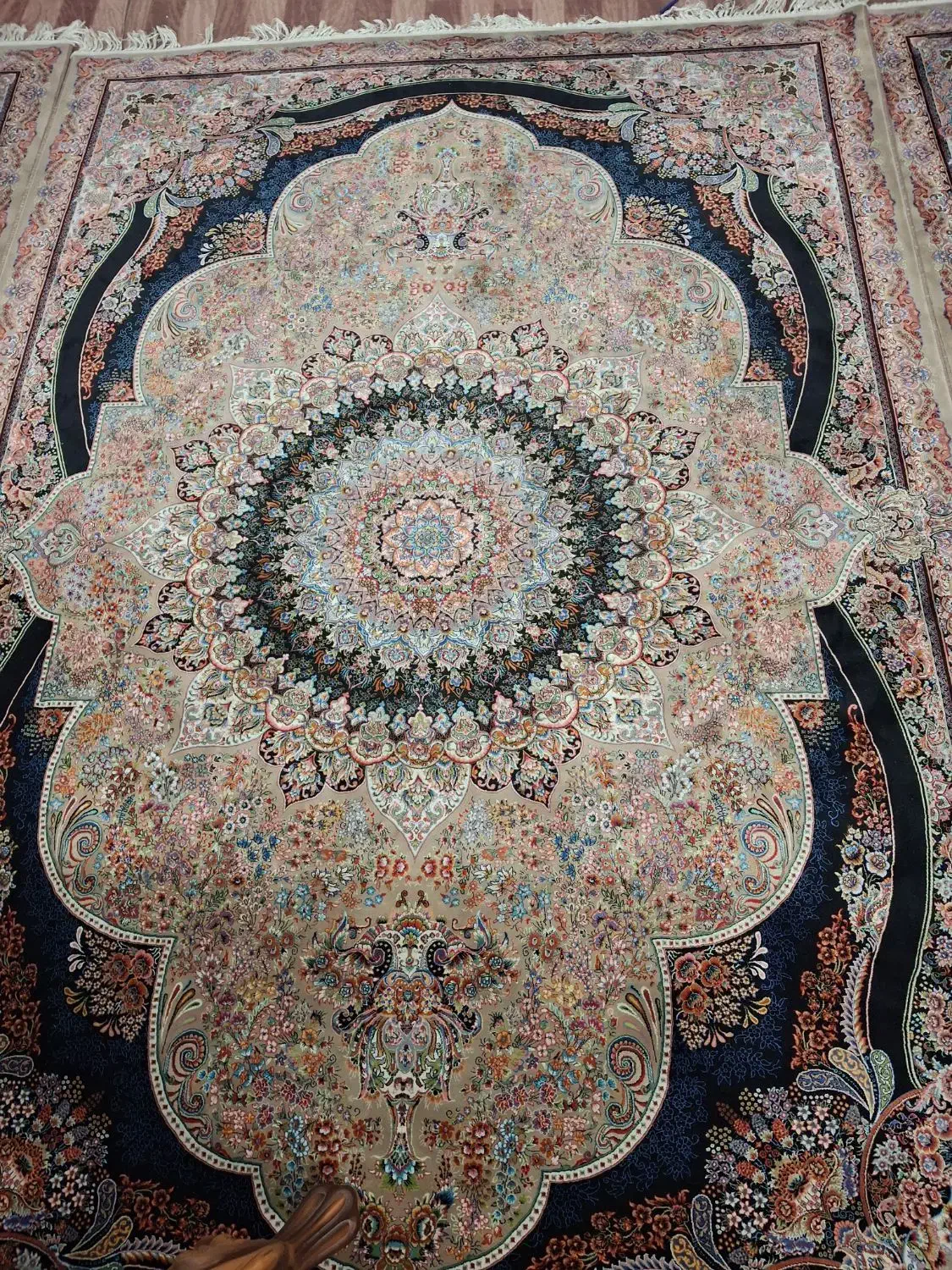 فرش ۶ متری ۱۰۰۰ شانه، تراکم۳۰۰۰ در حد نو|فرش|اسلامشهر, شهرک مصطفی خمینی|دیوار