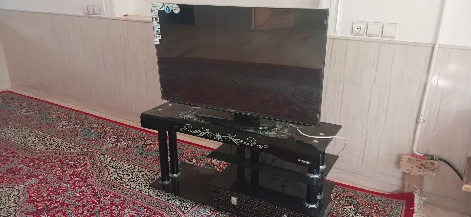 تلویزیون  سامسونگ اصلی ال ای دی اسمارت46 اینج|تلویزیون و پروژکتور|اردکان, |دیوار