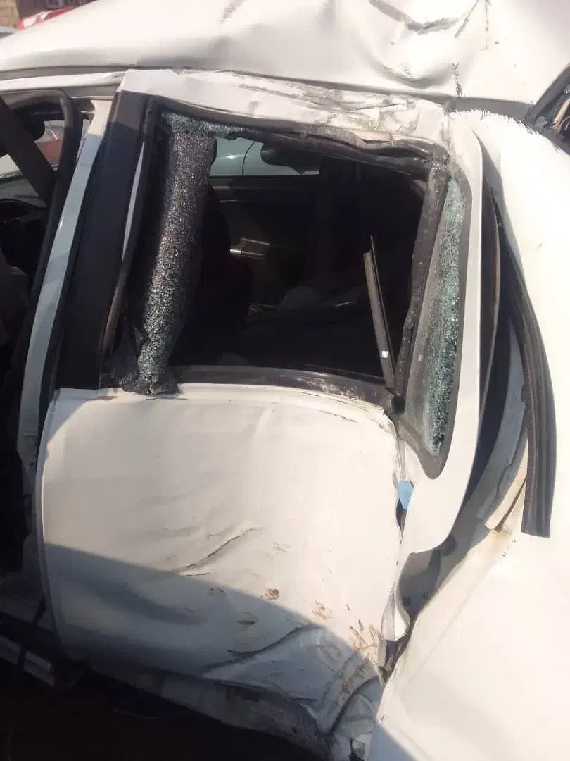 ساینا اخرای96|خودرو سواری و وانت|آبادان, |دیوار