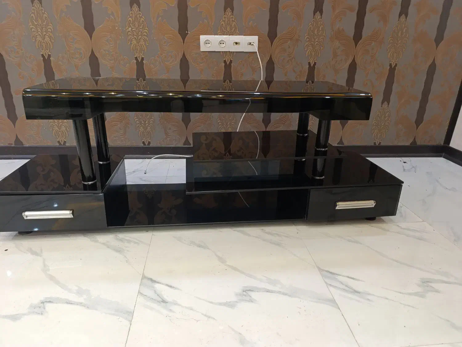 میز تلویزیون|میز تلویزیون|شیراز, محمدیه|دیوار