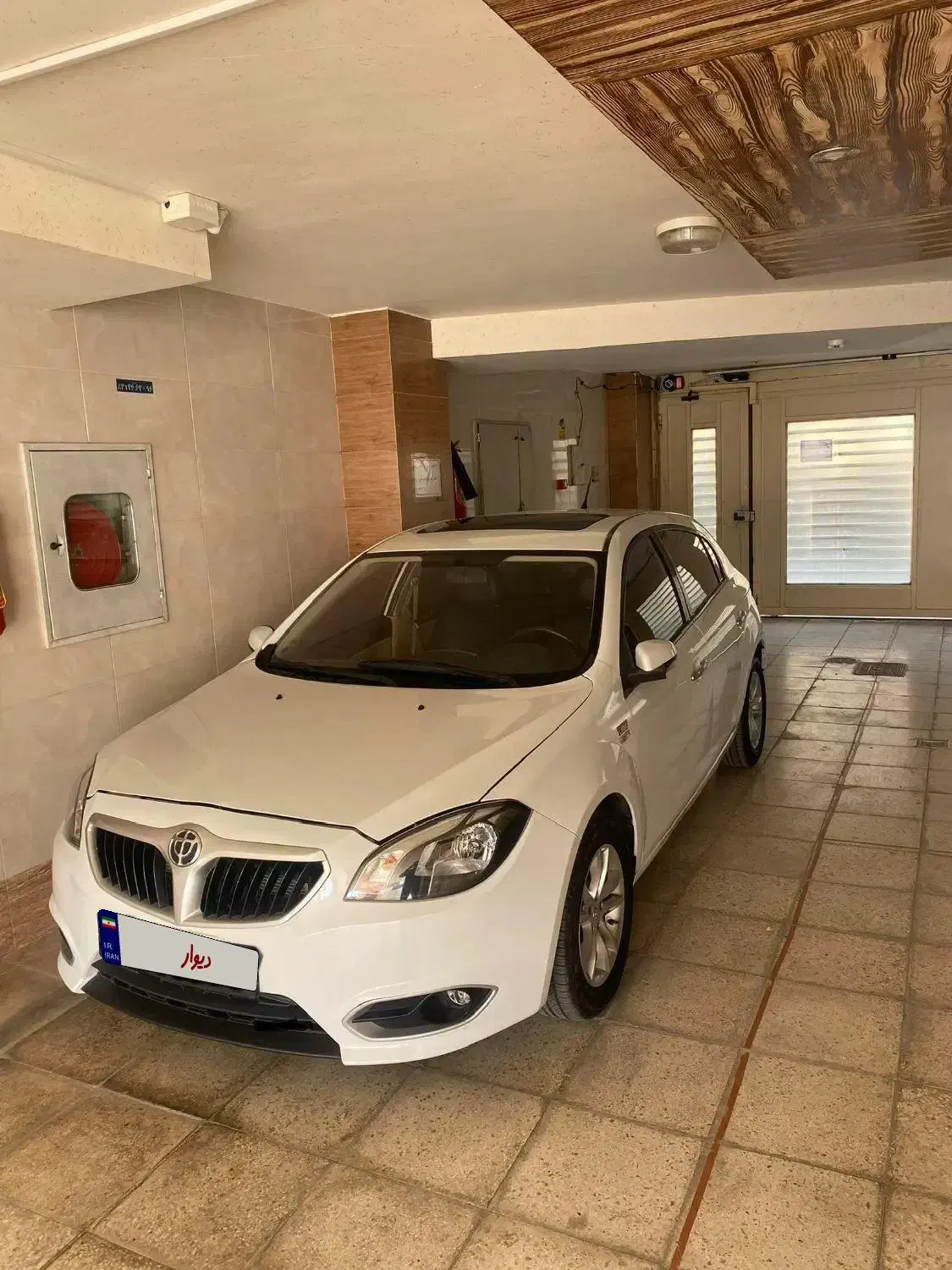 برلیانس ۳۲۰ اتومات ۹۵|خودرو سواری و وانت|شاهین‌شهر, فیض|دیوار