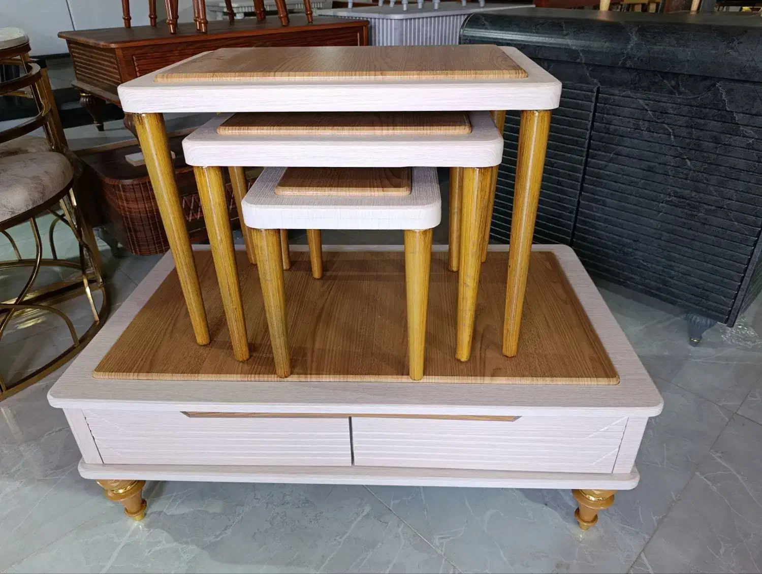 جلو مبلی و عسلی|مبلمان خانگی و میز عسلی|خرم‌آباد, |دیوار