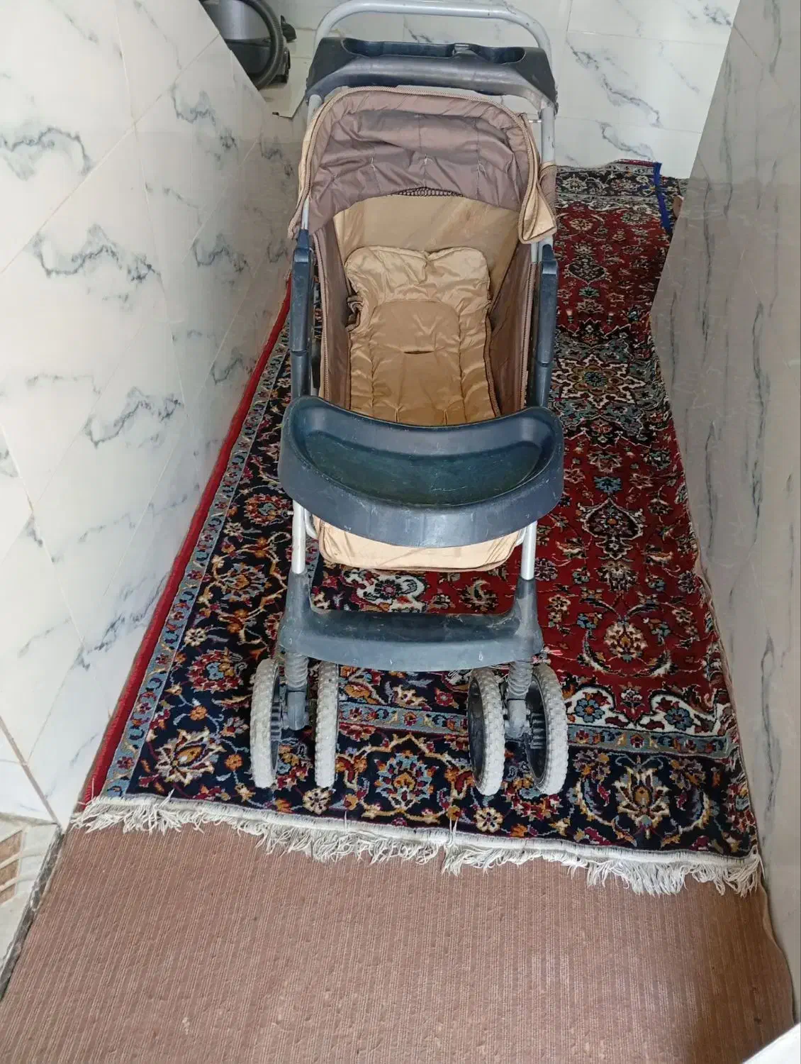 کالسکه و گهواره|کالسکه و لوازم جانبی|یاسوج, |دیوار