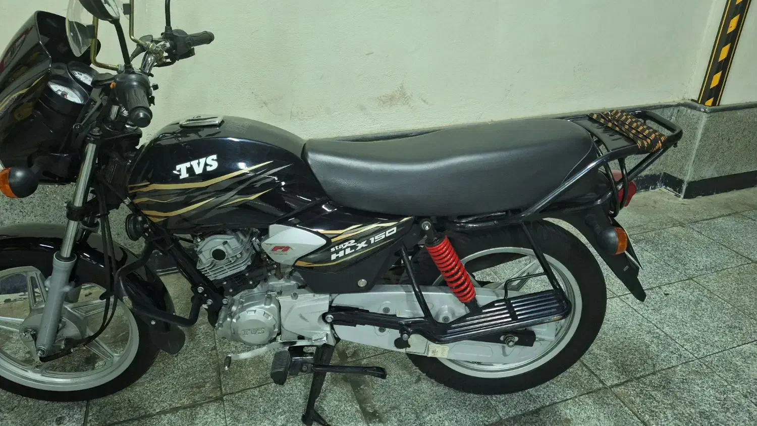 hlx tvs 1403|موتورسیکلت|تهران, شهرک چیتگر|دیوار