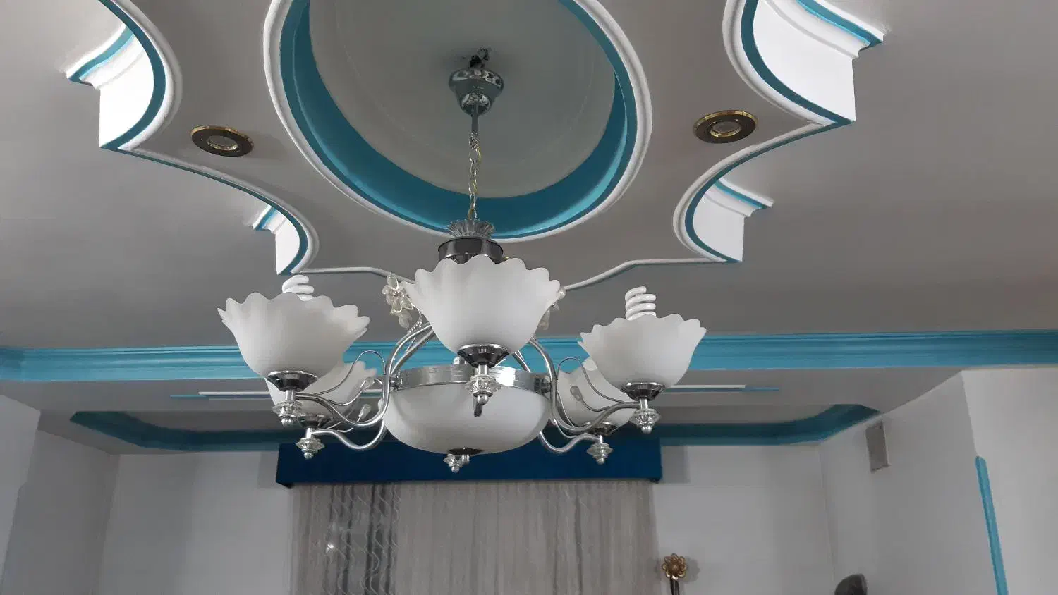 لوستر|لوستر و چراغ آویز|قرچک, مهدیه|دیوار