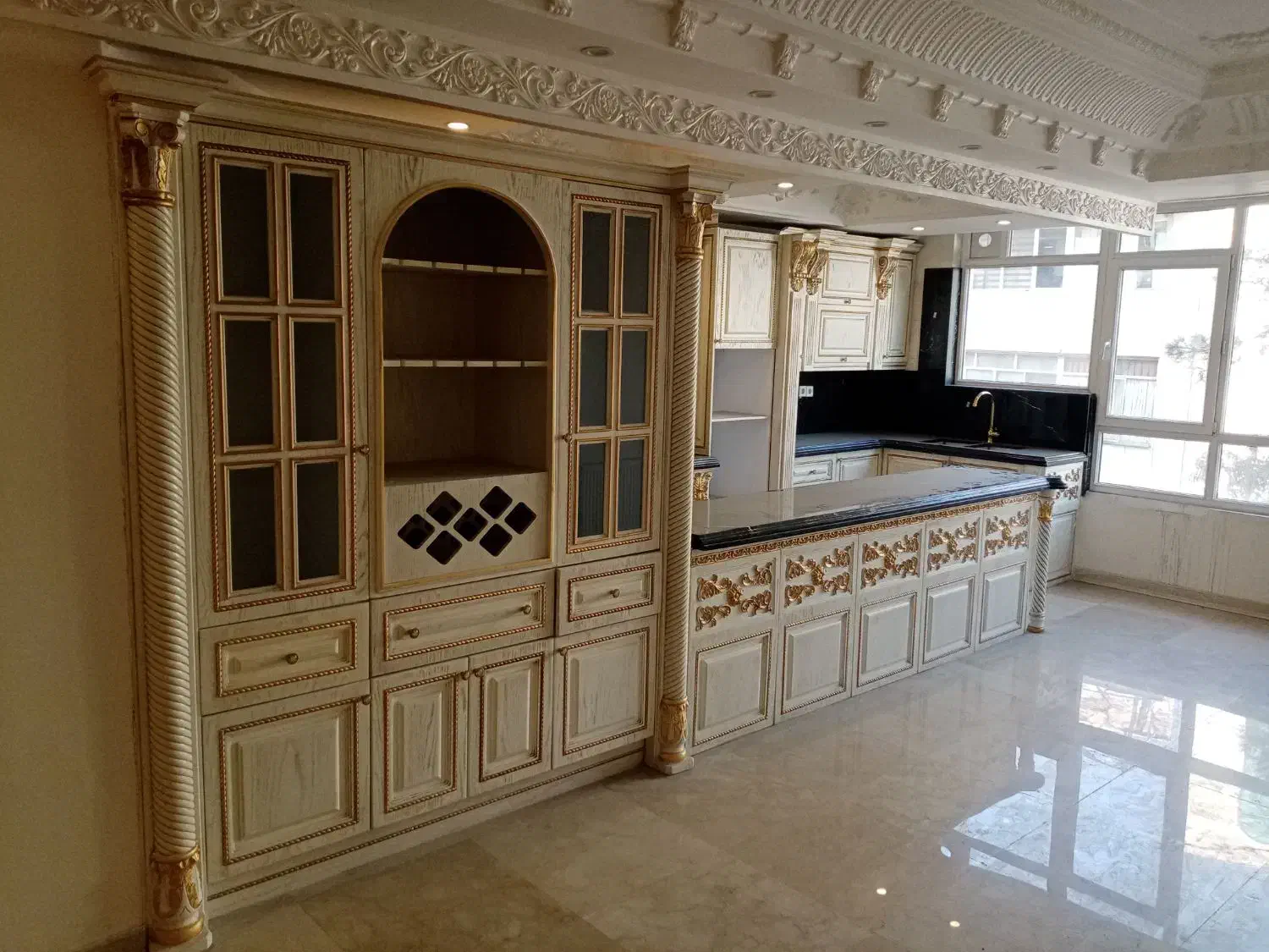 شریعتی سه راه طالقانی 150 متر 3 خواب 2 پارکینگ