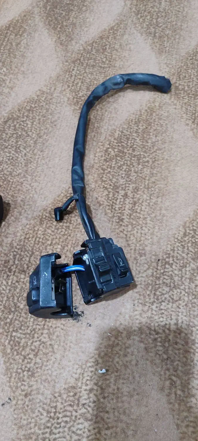 قلوه هوندا|قطعات یدکی و لوازم جانبی|قدس, شهر‌قدس|دیوار