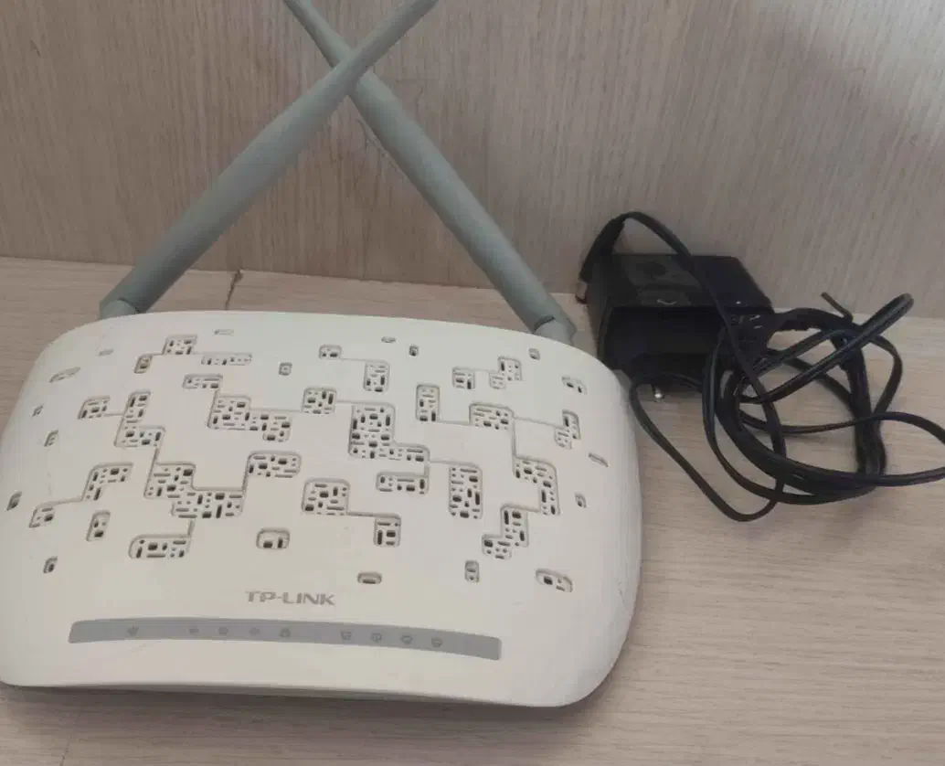 مودم وای فای تی پی لینک|مودم و تجهیزات شبکه|حویق, |دیوار