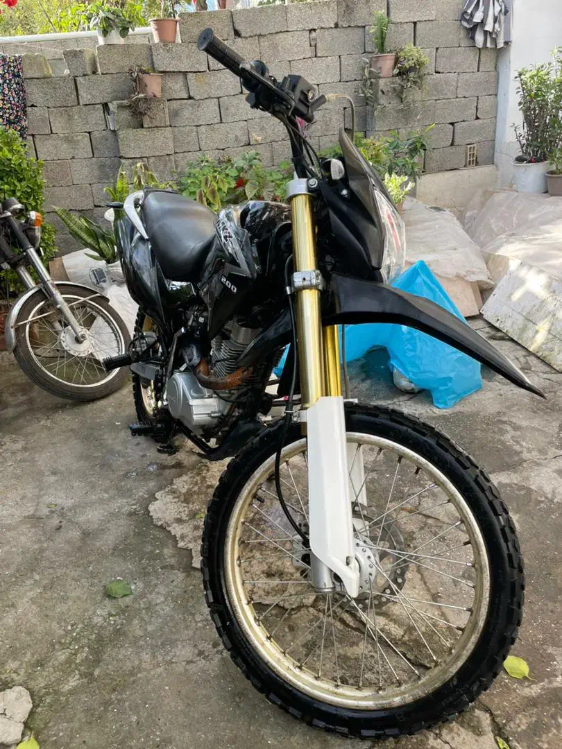 موتور ۲۰۰mkz|موتورسیکلت|تالش, هشتپر|دیوار