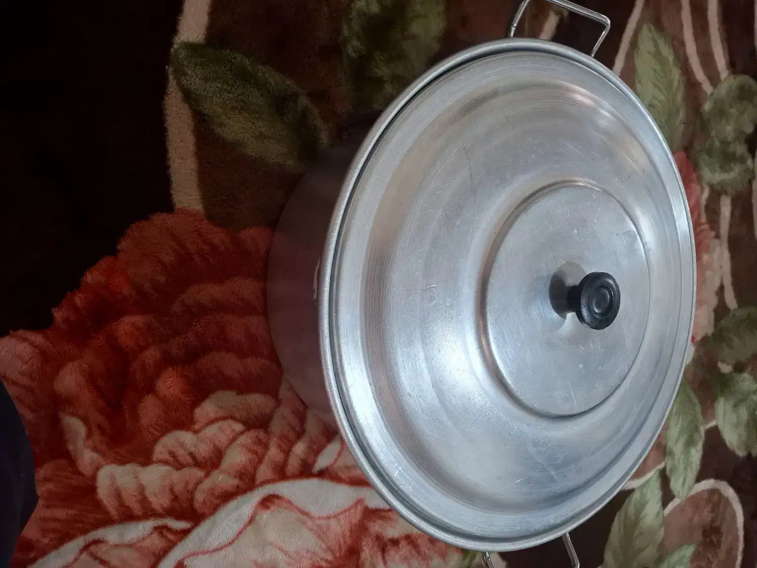 قابلمه|ظروف پخت‌وپز|ایلام, |دیوار